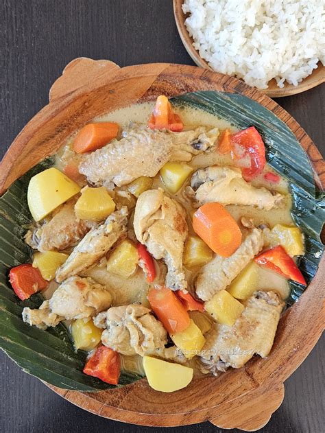 kinantot ang manok|Pininyahang Manok (Pineapple Chicken) .